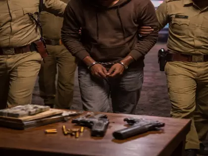 Bihar के गोपालगंज में पुलिस ने एक बड़ी आपराधिक साजिश को नाकाम किया Bihar के गोपालगंज में पुलिस ने एक बड़ी आपराधिक साजिश को नाकाम किया