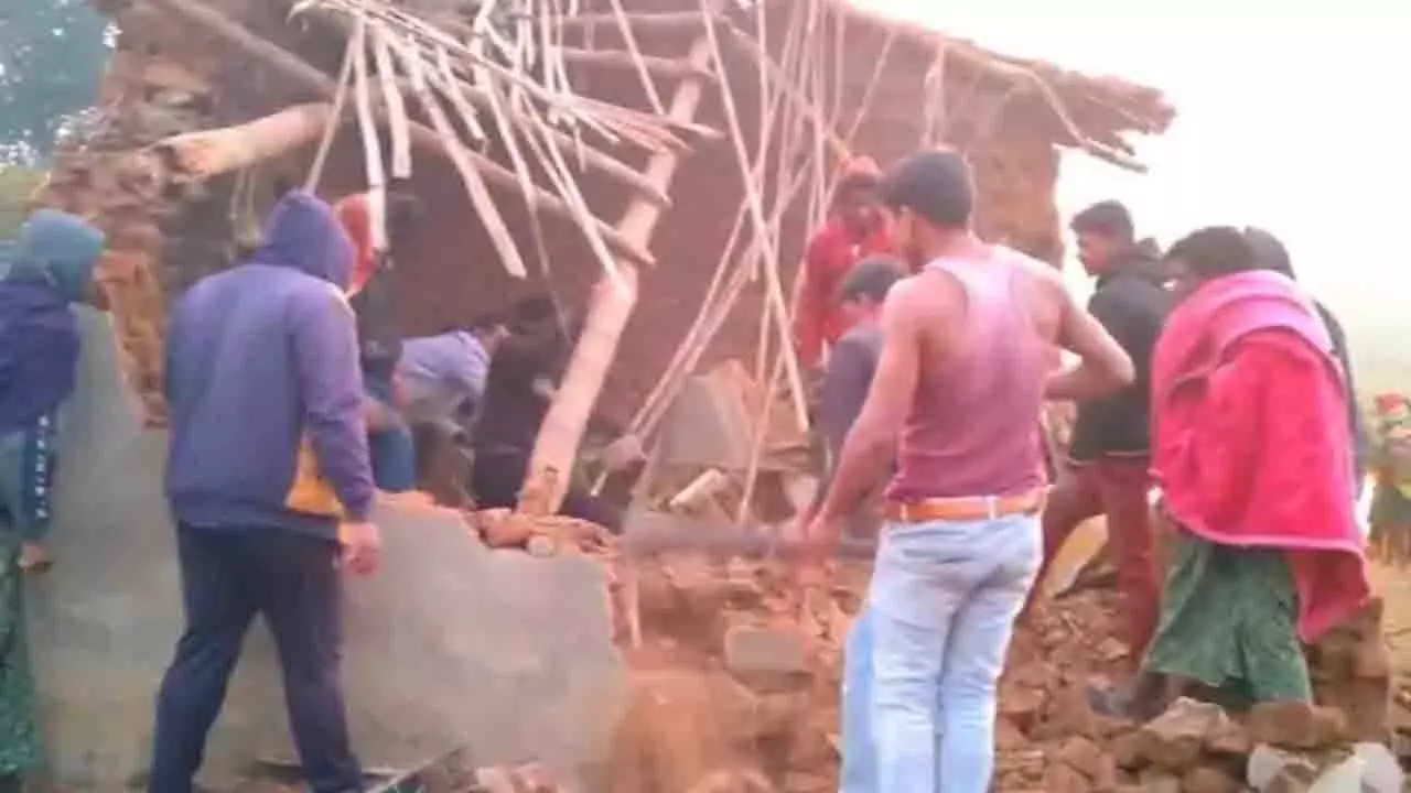 Odisha के बोलांगीर में हाथी के हमले में एक महिला की मौत, दो घायल Odisha के बोलांगीर में हाथी के हमले में एक महिला की मौत, दो घायल