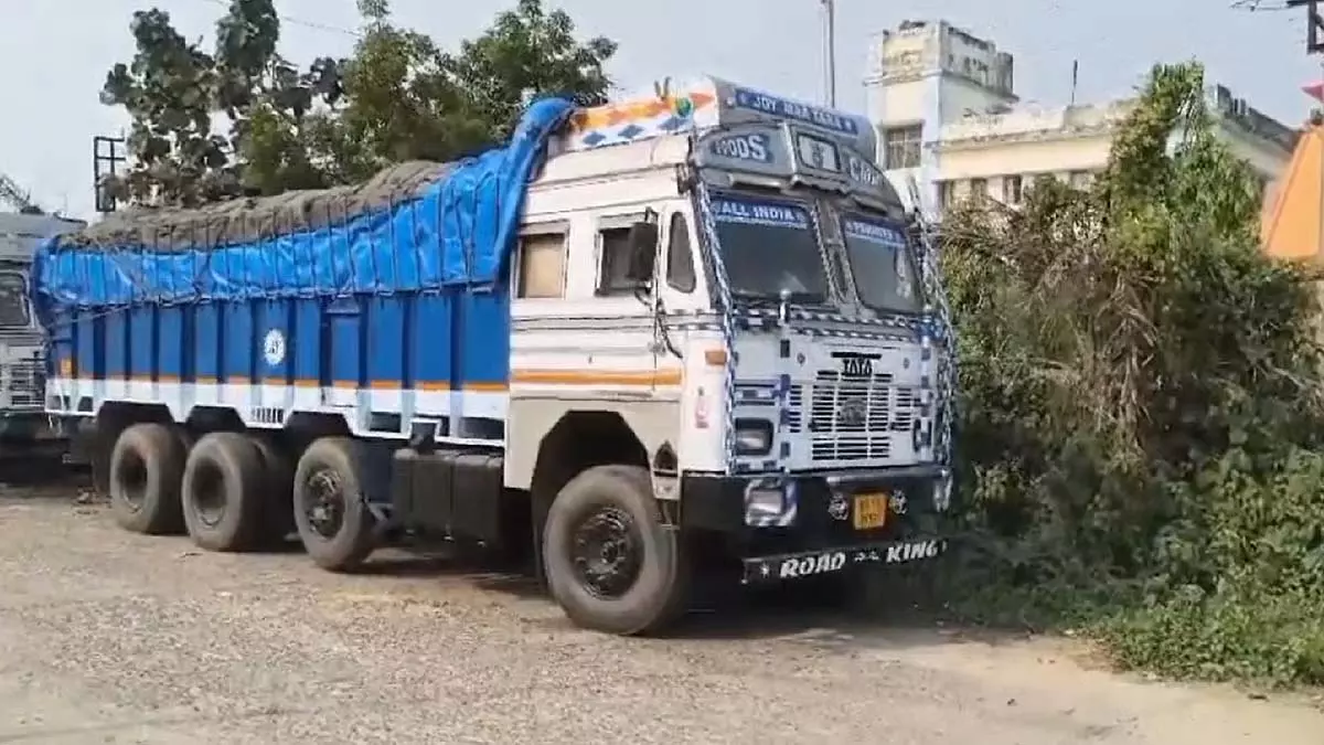 चावल के 500 बैग Hijacked, सेल्फी की मदद से संदिग्ध गिरफ्तार चावल के 500 बैग Hijacked, सेल्फी की मदद से संदिग्ध गिरफ्तार