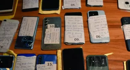 J&K: गांदरबल में पुलिस ने 46 लापता मोबाइल फोन बरामद किए J&K: गांदरबल में पुलिस ने 46 लापता मोबाइल फोन बरामद किए