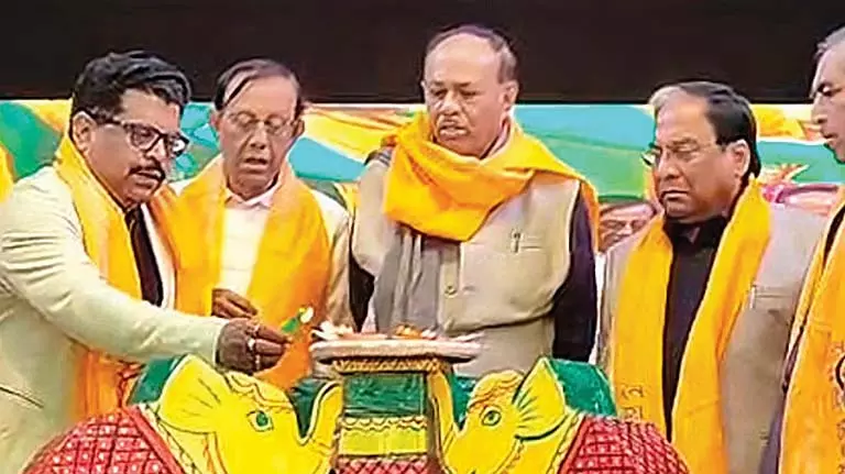 Subrata Bakshi ने पार्थ के बारे में अटकलों पर रोशनी डाली Subrata Bakshi ने पार्थ के बारे में अटकलों पर रोशनी डाली