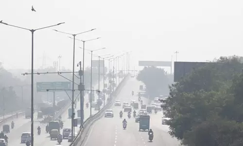 दिल्ली-एनसीआर के कई इलाकों में एक्यूआई 400 पार, आने वाले दिनों में और बिगड़ेगी स्थिति दिल्ली-एनसीआर के कई इलाकों में एक्यूआई 400 पार, आने वाले दिनों में और बिगड़ेगी स्थिति
