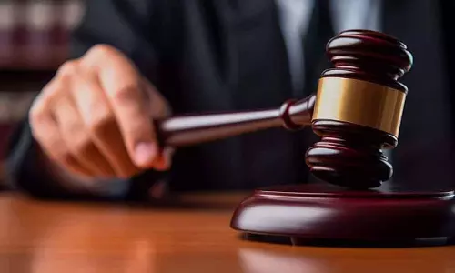 Mumbai: मॉडल ने पड़ोसी के पति पर ₹35 लाख की धोखाधड़ी का आरोप लगाया, पुलिस ने FIR दर्ज की Mumbai: मॉडल ने पड़ोसी के पति पर ₹35 लाख की धोखाधड़ी का आरोप लगाया, पुलिस ने FIR दर्ज की