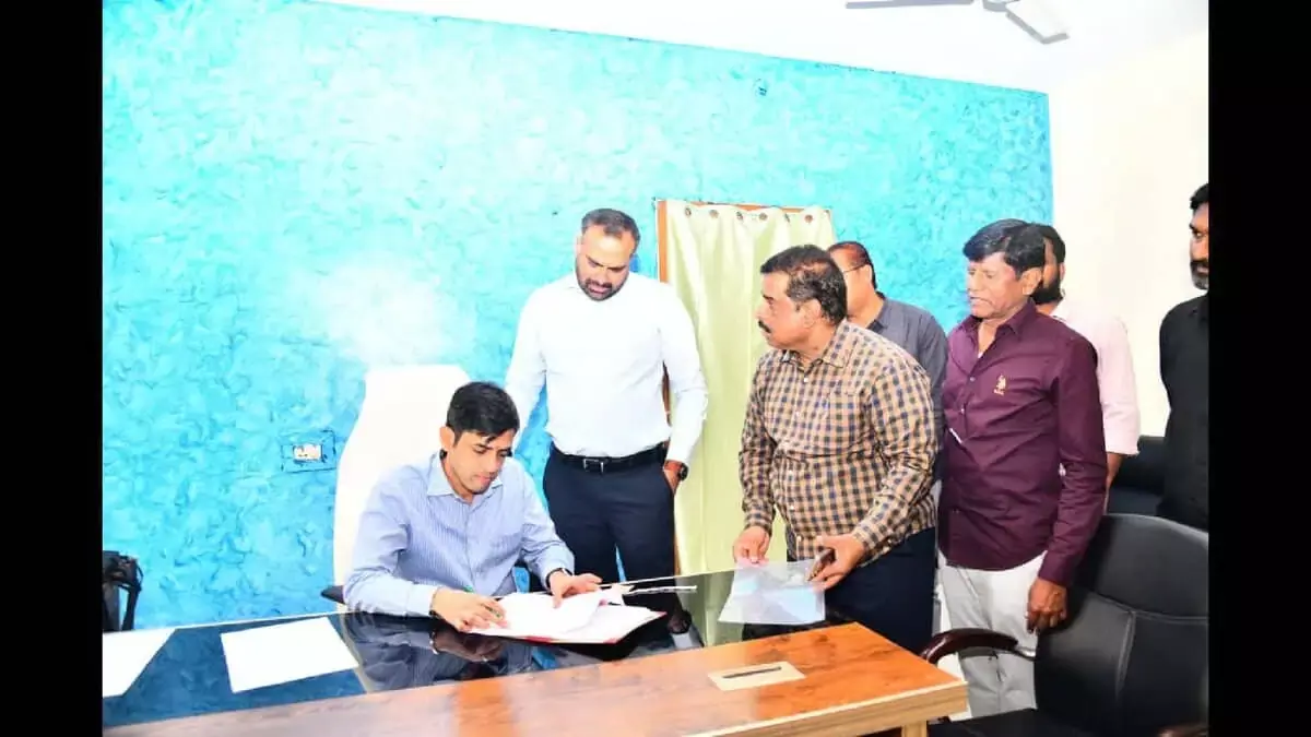 Hyderabad: जीएचएमसी के नए जोनल कमिश्नरों ने कार्यभार संभाला