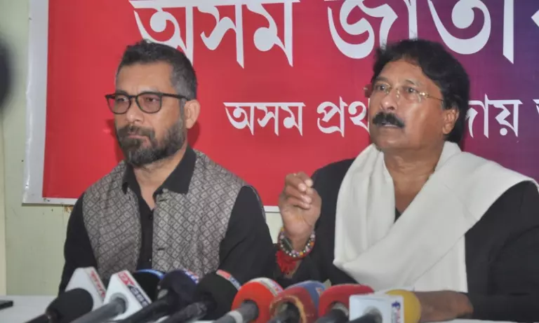 AJP का BJP पर हमला, कार्बी आंगलोंग मामले में SC/ST एक्ट के तहत कार्रवाई की मांग
