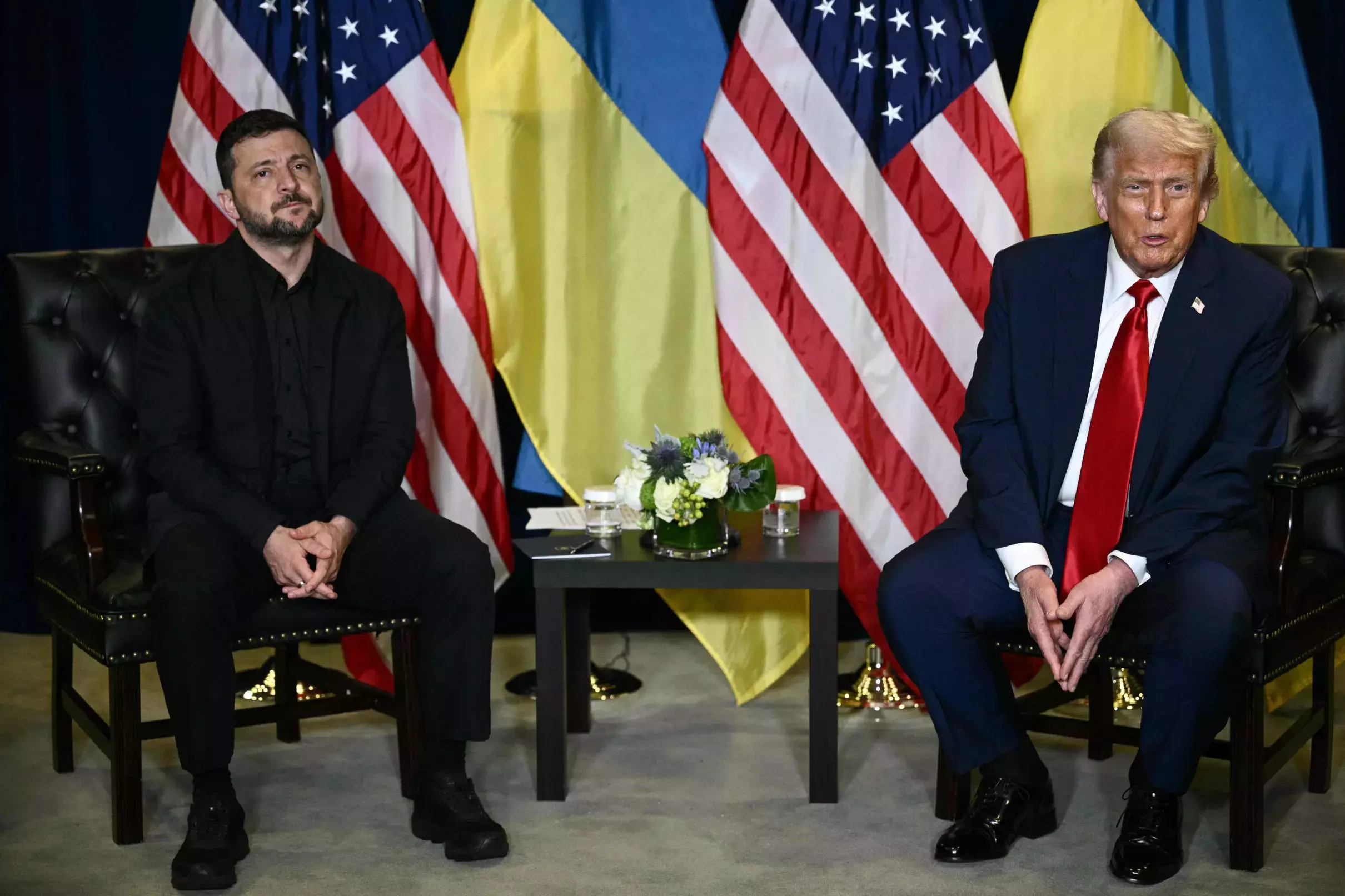 Ukraine प्लान पर ट्रंप की नई बातचीत से पहले रूस ने ज़ेलेंस्की पर हमला बोला Ukraine प्लान पर ट्रंप की नई बातचीत से पहले रूस ने ज़ेलेंस्की पर हमला बोला
