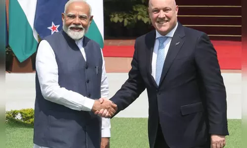 न्यूजीलैंड के पीएम ने बताया भारत के साथ एफटीए का मतलब, क्या असर पड़ेगा? न्यूजीलैंड के पीएम ने बताया भारत के साथ एफटीए का मतलब, क्या असर पड़ेगा?