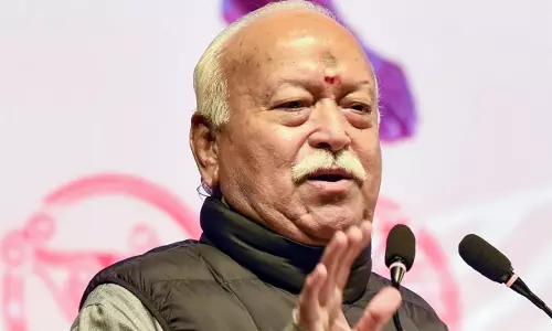 Mohan Bhagwat : विज्ञान और धर्म के बीच कोई टकराव नहीं