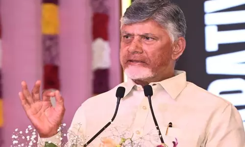 Chandrababu Naidu: बच्चों को बैटमैन, सुपरमैन के बजाय पौराणिक नायकों के बारे में बताएं Chandrababu Naidu: बच्चों को बैटमैन, सुपरमैन के बजाय पौराणिक नायकों के बारे में बताएं