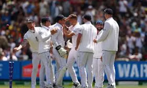 Ashes: इंग्लैंड ने 2011 के बाद ऑस्ट्रेलियाई धरती पर पहली टेस्ट जीत हासिल की Ashes: इंग्लैंड ने 2011 के बाद ऑस्ट्रेलियाई धरती पर पहली टेस्ट जीत हासिल की