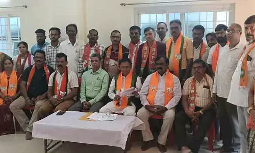 कांग्रेस सरकार वादे के मुताबिक काम नहीं कर रही: S.V. Sankanur