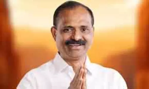 वीवी राजेश Kerala में पहले बीजेपी मेयर चुने गए।