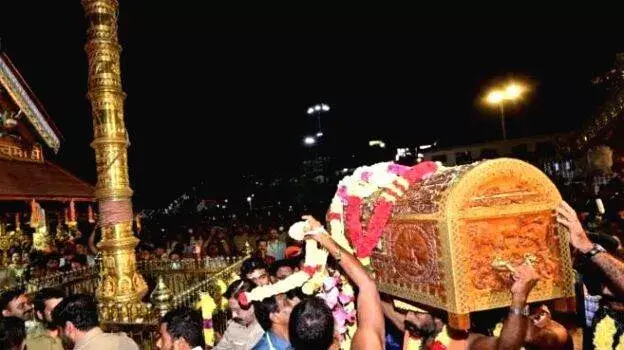 Kerala: थंका अंकी रस्म; सबरीमाला में दिव्य उत्साह, मंडला पूजा आज