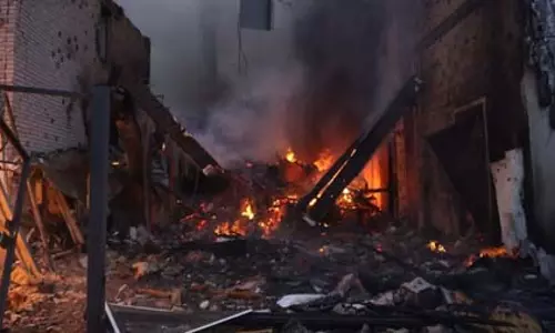 ट्रंप-जेलेंस्की की मुलाकात से पहले यूक्रेन पर रूस का हवाई हमला, 8 घायल