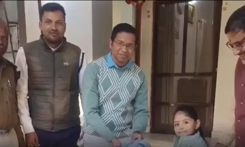 रोचक मामला: पुलिस ने मासूम की खुशियां लौटा दीं, ऑटो में भूली थी स्कूल बैग