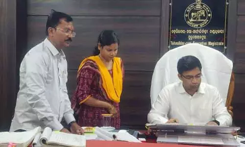 Ganjam के अधिकारी नए साल के गुलदस्ते और तोहफे नहीं लेंगे