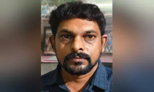 Kerala : अरीकोड का रहने वाला 28.5 लीटर शराब के साथ गिरफ्तार