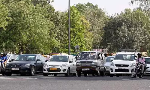 प्रदूषण कम करने के लिए कारपूलिंग को वापस लाने की योजना: Delhi सरकार