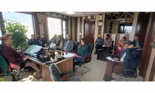 समाज कल्याण निदेशक ने SC, ST और बीसी विकास निगम के कामकाज की समीक्षा की समाज कल्याण निदेशक ने SC, ST और बीसी विकास निगम के कामकाज की समीक्षा की