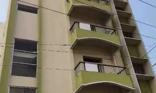 Balasore में होटल के कमरे में युवक का शव मिला, हत्या की आशंका