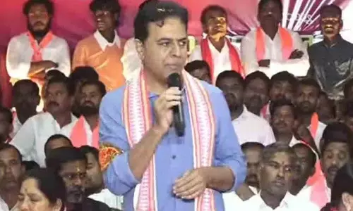 वे झूठी बातों से सत्ता हथिया लेंगे और अच्छे राज्य को बर्बाद कर देंगे: KTR