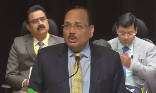Goa में नशीली दवाओं के दुरुपयोग पर जागरूकता अभियान को लेकर मुख्य न्यायाधीश सूर्यकांत का बयान Goa में नशीली दवाओं के दुरुपयोग पर जागरूकता अभियान को लेकर मुख्य न्यायाधीश सूर्यकांत का बयान
