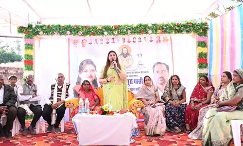 झिरियाकला में गुरु घासीदास जयंती समारोह, विधायक भावना बोहरा ने किया जैतखाम पूजन झिरियाकला में गुरु घासीदास जयंती समारोह, विधायक भावना बोहरा ने किया जैतखाम पूजन