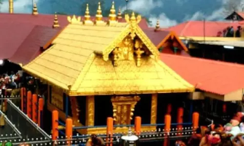 Kerala: सबरीमाला में 30 लाख तीर्थयात्री, 333 करोड़ रुपये की कमाई