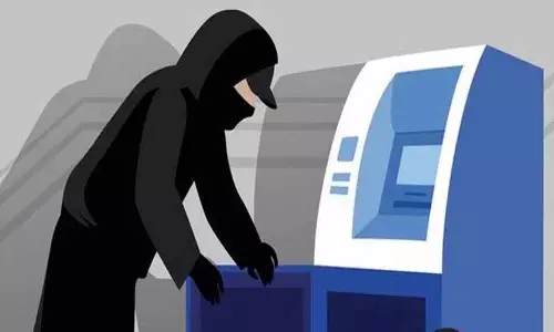 निज़ामाबाद में ATM लूटे गए, लोग परेशान