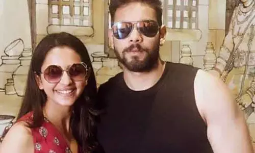मुसीबत में Rakul Preet सिंह के भाई; ड्रग्स मामले में केस दर्ज, तलाश में जुटी पुलिस मुसीबत में Rakul Preet सिंह के भाई; ड्रग्स मामले में केस दर्ज, तलाश में जुटी पुलिस