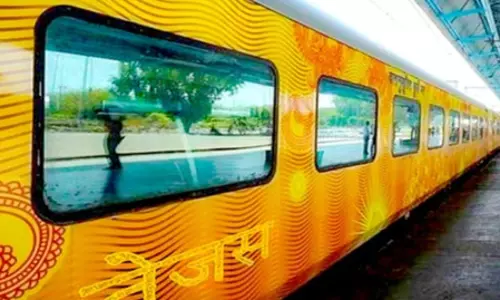 ऑपरेशन नारकोस में बड़ी कामयाबी: भागलपुर स्टेशन पर 30 हजार की नशीली कफ सिरप जब्त