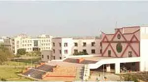 Sirsa यूनिवर्सिटी के पूर्व लॉ चेयर ने गैरकानूनी तरीके से हटाने का आरोप लगाया Sirsa यूनिवर्सिटी के पूर्व लॉ चेयर ने गैरकानूनी तरीके से हटाने का आरोप लगाया