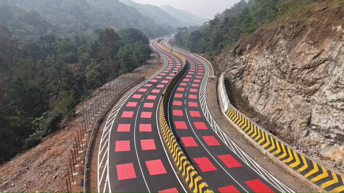Jabalpur: बाघों और यात्रियों के लिए सुरक्षित होगा यह रोड Jabalpur: बाघों और यात्रियों के लिए सुरक्षित होगा यह रोड