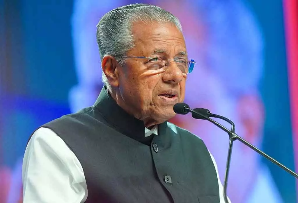 कर्नाटक सरकार उत्तर प्रदेश की तरह बुलडोजर नीति अपना रही है: CM ने कड़ी आलोचना की कर्नाटक सरकार उत्तर प्रदेश की तरह बुलडोजर नीति अपना रही है: CM ने कड़ी आलोचना की