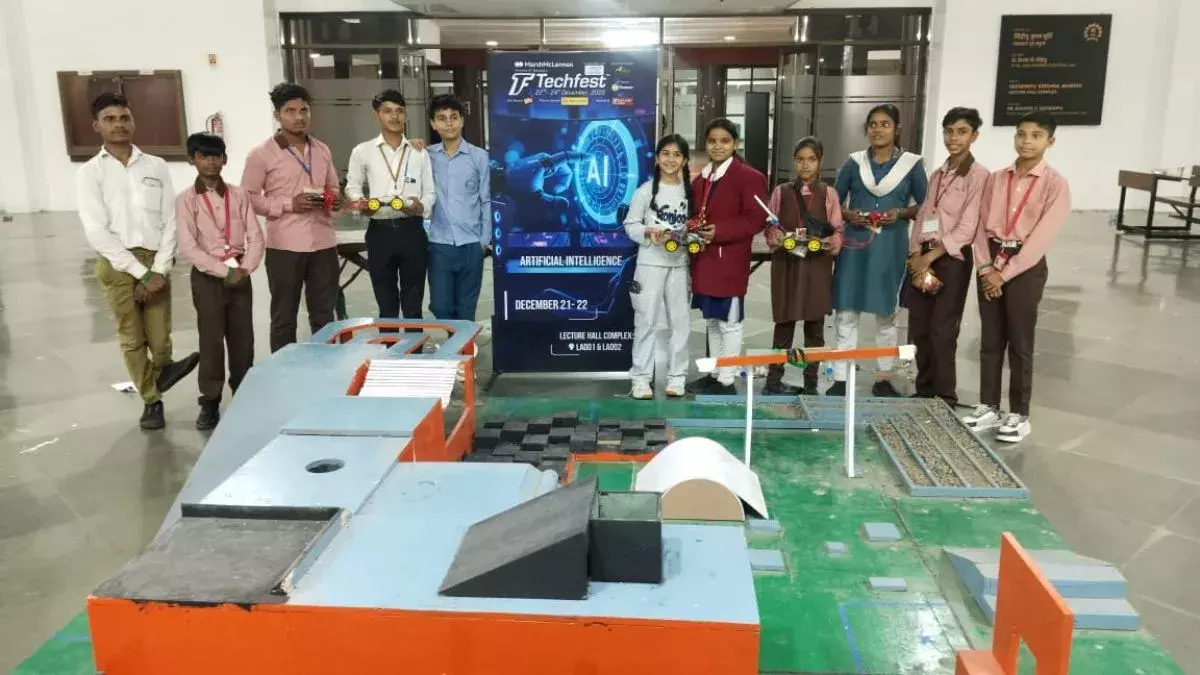 Sambhal: IIT बॉम्बे में जगह बनाने वाले संभल के बच्चों की उपलब्धि Sambhal: IIT बॉम्बे में जगह बनाने वाले संभल के बच्चों की उपलब्धि