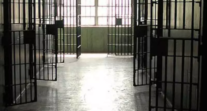 Udhampur पुलिस ने हत्या के मामले में 5 लोगों को उम्रकैद की सज़ा दिलवाई। Udhampur पुलिस ने हत्या के मामले में 5 लोगों को उम्रकैद की सज़ा दिलवाई।