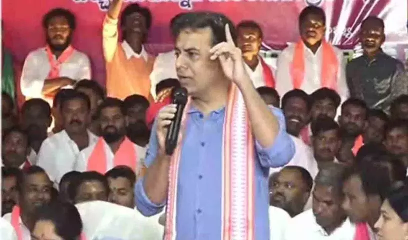 KTR: गुलांगिरी चेसेतोलु की मूर्ति दिल्ली में बनी तो उनकी आत्मा दुखी होगी KTR: गुलांगिरी चेसेतोलु की मूर्ति दिल्ली में बनी तो उनकी आत्मा दुखी होगी
