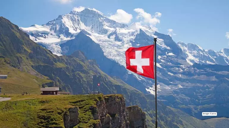 Swiss आर्मी चीफ ने रूस के खतरे और मिलिट्री गैप पर चेतावनी दी Swiss आर्मी चीफ ने रूस के खतरे और मिलिट्री गैप पर चेतावनी दी