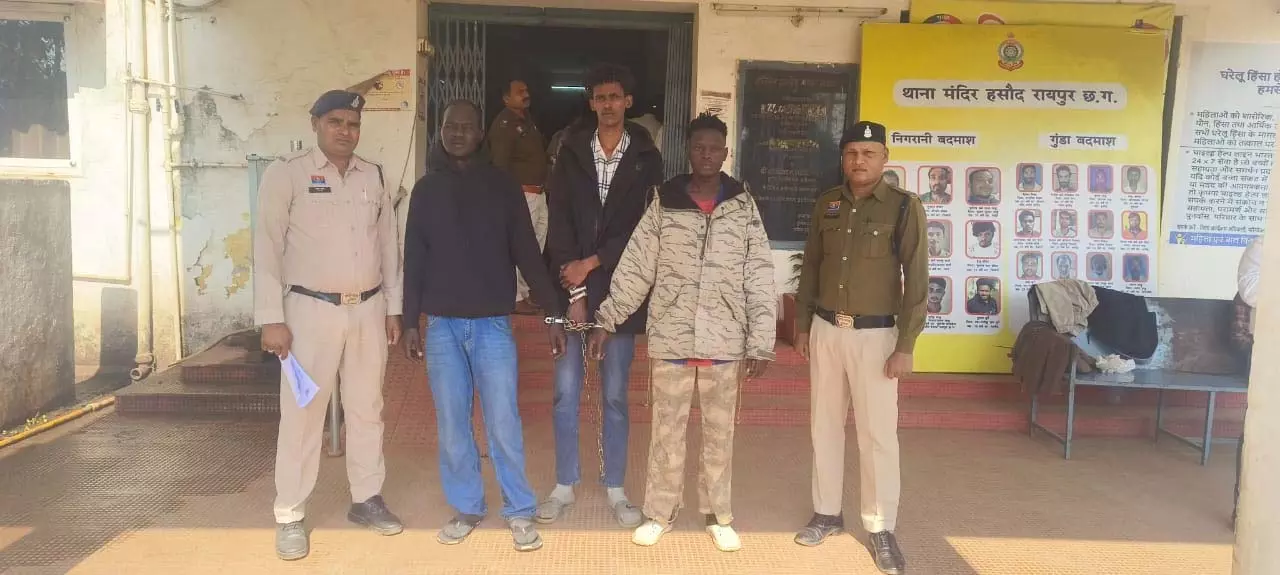 कलिंगा यूनिवर्सिटी के तीन विदेशी छात्र गैर इरादतन हत्या के मामले में गिरफ्तार कलिंगा यूनिवर्सिटी के तीन विदेशी छात्र गैर इरादतन हत्या के मामले में गिरफ्तार