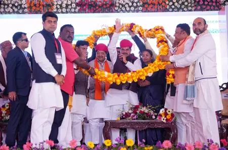 मध्य प्रदेश में शुरू होगी गांव-गांव तक सस्ती बस सेवा: सीएम मोहन यादव मध्य प्रदेश में शुरू होगी गांव-गांव तक सस्ती बस सेवा: सीएम मोहन यादव
