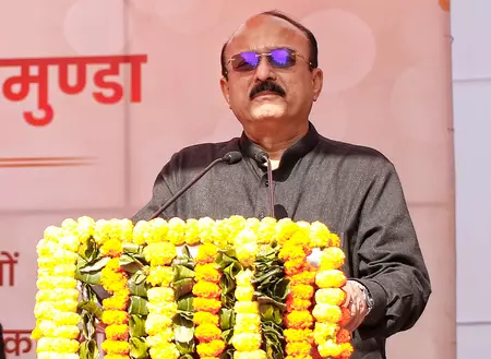 मंत्री आशीष सूद ने सुनीं 47 लोगों की शिकायतें, कई मामलों का फोन पर समाधान मंत्री आशीष सूद ने सुनीं 47 लोगों की शिकायतें, कई मामलों का फोन पर समाधान