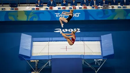 Trampoline: सर्कस से प्रेरित एक खेल, जिसने ओलंपिक में जिमनास्ट को दिलाए मेडल Trampoline: सर्कस से प्रेरित एक खेल, जिसने ओलंपिक में जिमनास्ट को दिलाए मेडल