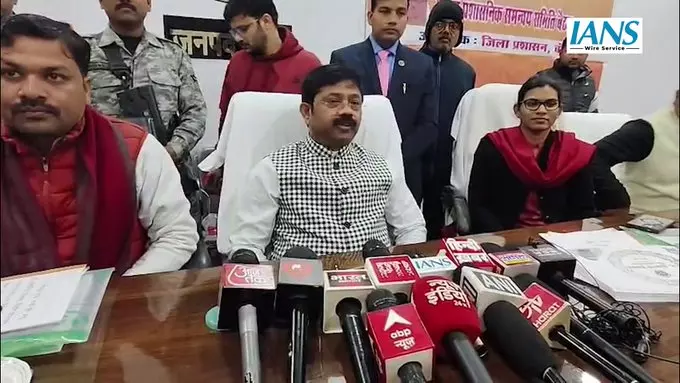 प्रधानमंत्री मोदी के नेतृत्व में विकास गांव-गांव तक: यूपी मंत्री नंद गोपाल गुप्ता ‘नंदी’ का बयान प्रधानमंत्री मोदी के नेतृत्व में विकास गांव-गांव तक: यूपी मंत्री नंद गोपाल गुप्ता ‘नंदी’ का बयान