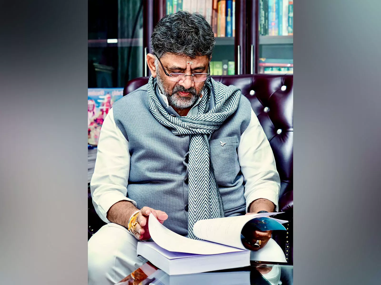 डी.के. शिवकुमार ने Kerala के मुख्यमंत्री की बुलडोजर राज वाली टिप्पणी की कड़ी आलोचना की डी.के. शिवकुमार ने Kerala के मुख्यमंत्री की बुलडोजर राज वाली टिप्पणी की कड़ी आलोचना की