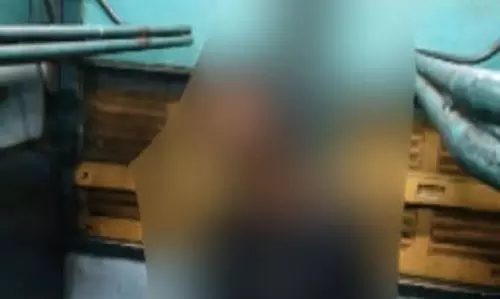 टिटलागढ़–रायपुर ट्रेन में लाश मिली ,