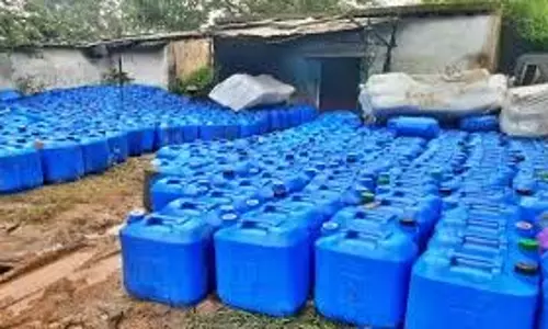 Aurangabad: नकली शराब निर्माण में इस्तेमाल होने वाली स्प्रिट की बड़ी खेप जब्त