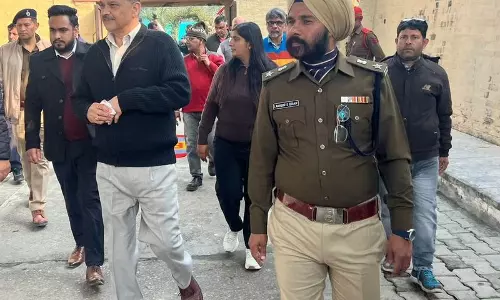 अपराध के लिए या तो पुलिस की गोली मिलती है या जेल, DG जेल ने चेतावनी दी अपराध के लिए या तो पुलिस की गोली मिलती है या जेल, DG जेल ने चेतावनी दी