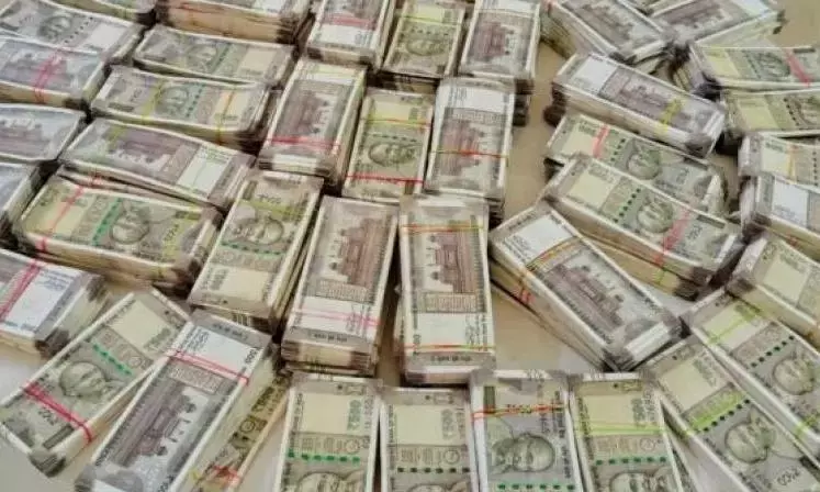 Telangana: चुनाव आयोग नकली नोट के आरोपों की समीक्षा करेगा Telangana: चुनाव आयोग नकली नोट के आरोपों की समीक्षा करेगा