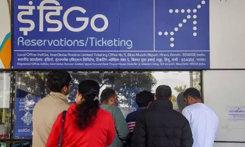 IndiGo ने विभिन्न हवाई अड्डों पर ‘खराब मौसम’ के कारण 57 उड़ानें रद्द कीं IndiGo ने विभिन्न हवाई अड्डों पर ‘खराब मौसम’ के कारण 57 उड़ानें रद्द कीं