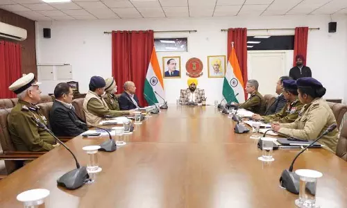 ड्रग तस्करों की 2,730 करोड़ रुपये की संपत्तियां फ्रीज: Mann ड्रग तस्करों की 2,730 करोड़ रुपये की संपत्तियां फ्रीज: Mann